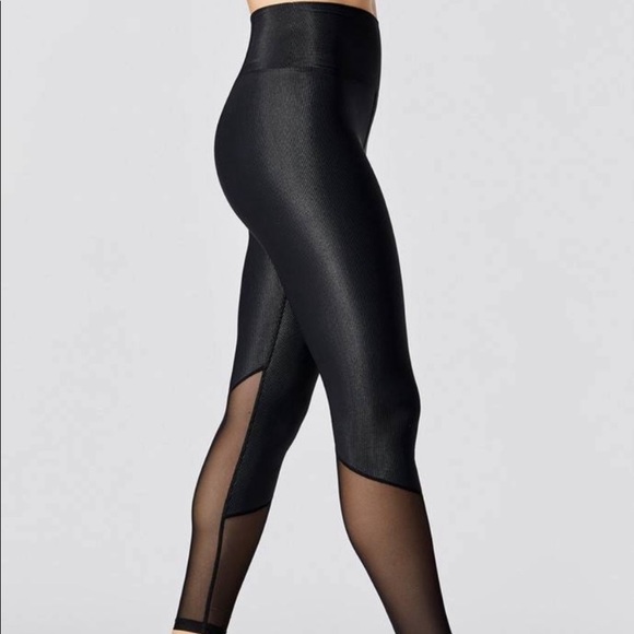 Beach Riot Lauren Leggings - Picture 2 of 9